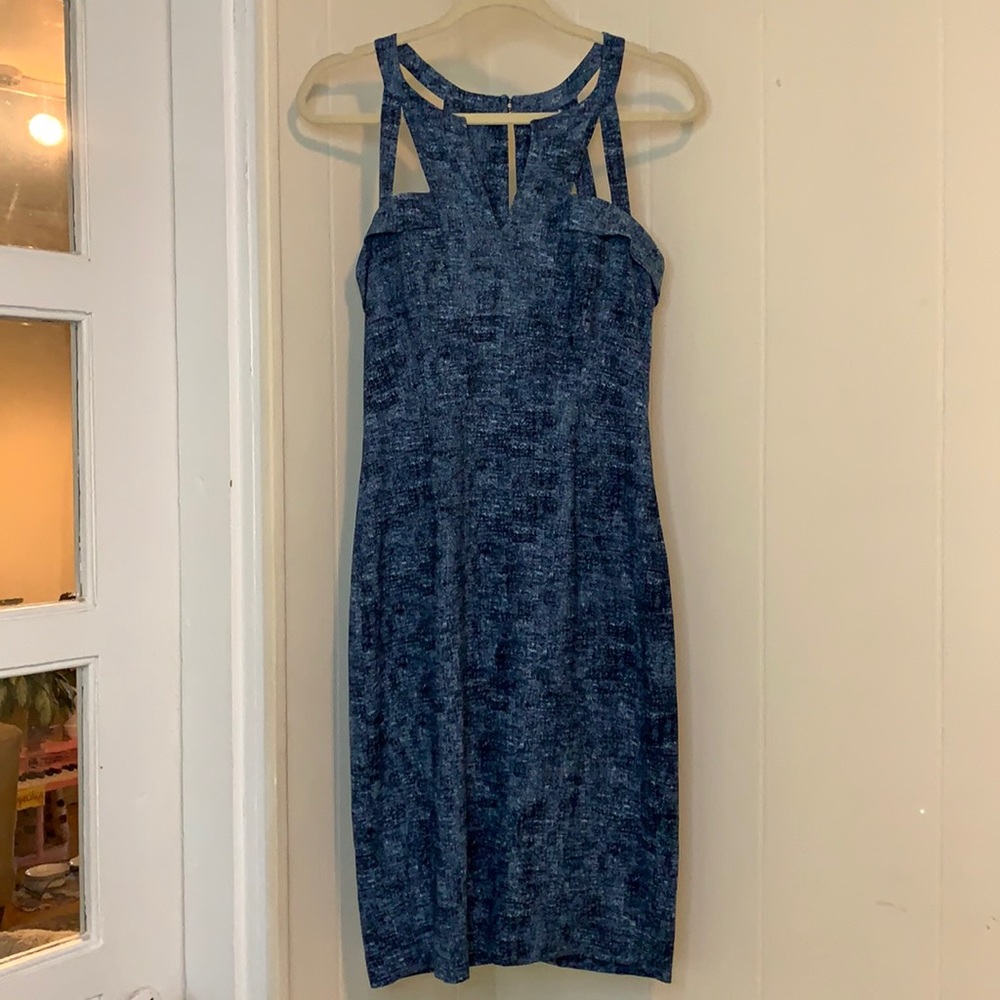 BCBGMAXAZRIA Navy Body Con Cocktail Dress. Size 8.